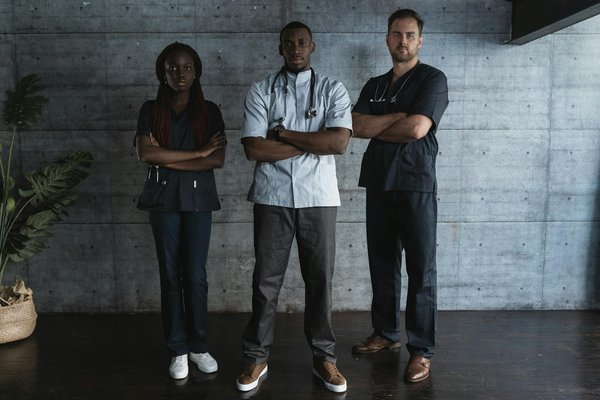 Injections de toxine botulique à lyon pour un visage reposé