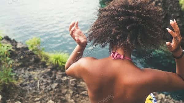 Quelles sont les informations essentielles sur l'huile de cumin noir pour les cheveux ?