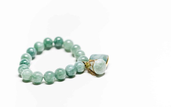 Comment choisir un bracelet lithothérapie en pierre naturelle ?